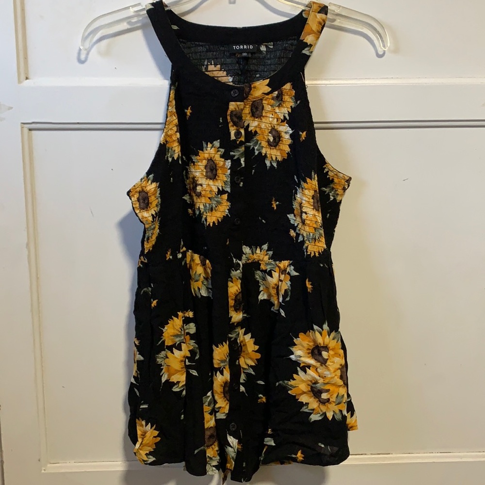 Torrid womens size 00 summer sunflowers top